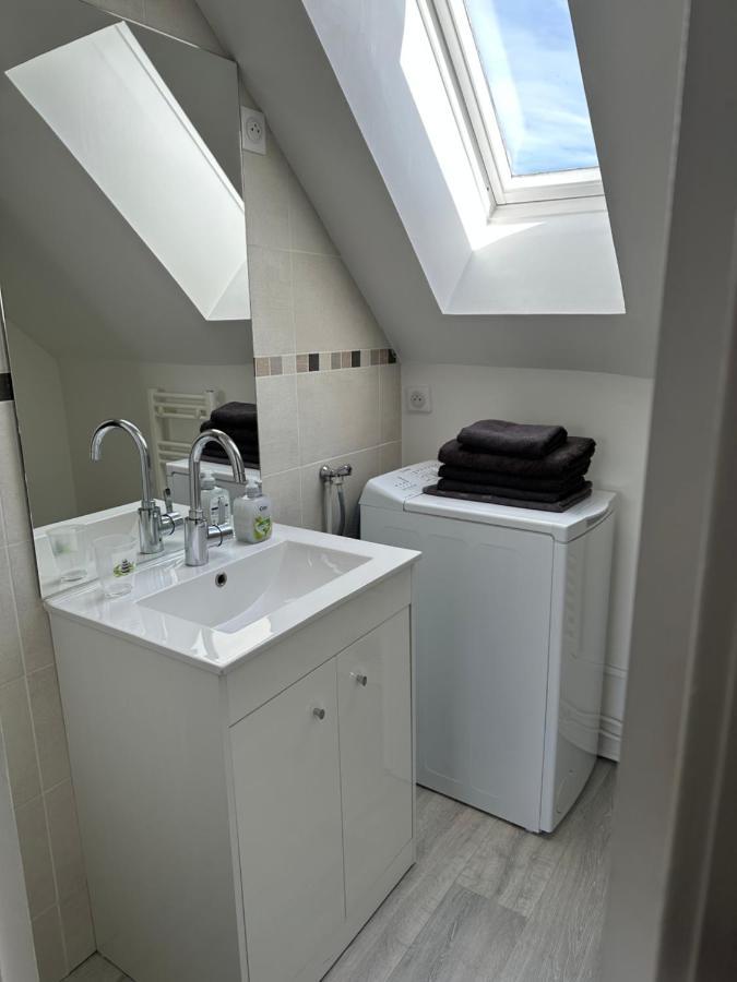 Appartement Au Centre Ville De サンス エクステリア 写真