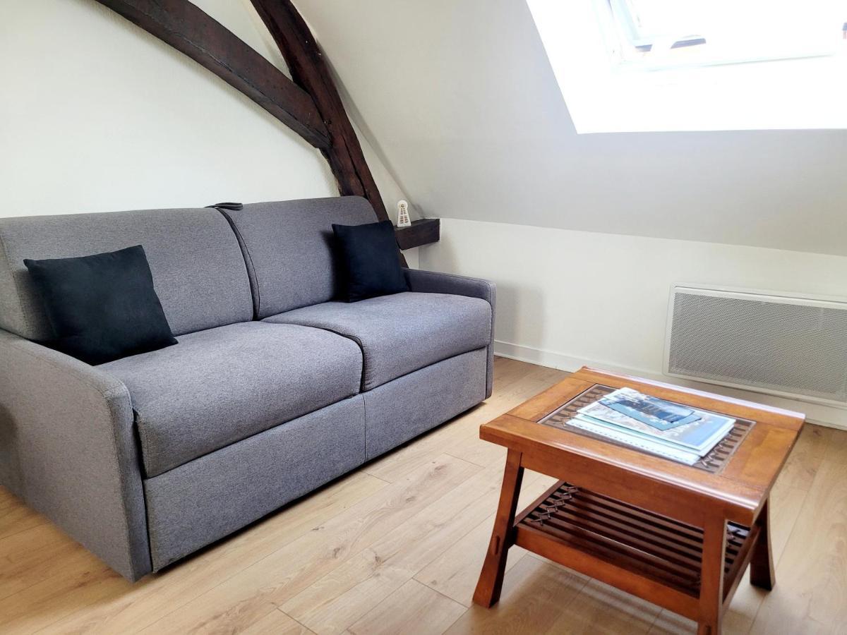 Appartement Au Centre Ville De サンス エクステリア 写真